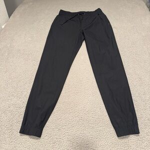 Vuori Men’s Meta Jogger 30" Color Black Size Small V498